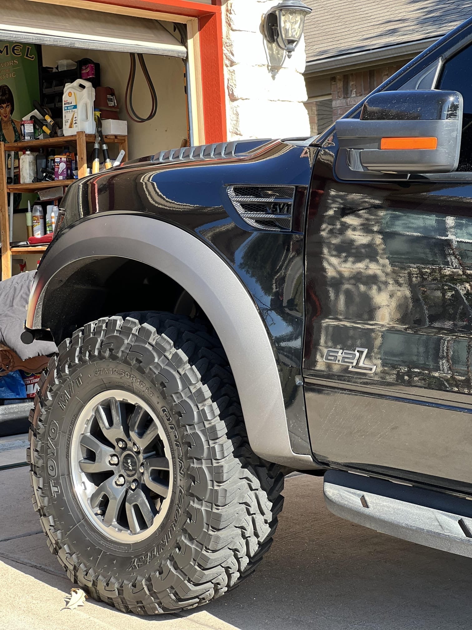 2009-2014 Ford F-150 Raptor SVT | SDP Package Carbon Fiber Side Fender Vent Trim Replacement and Hood Vents Replacement